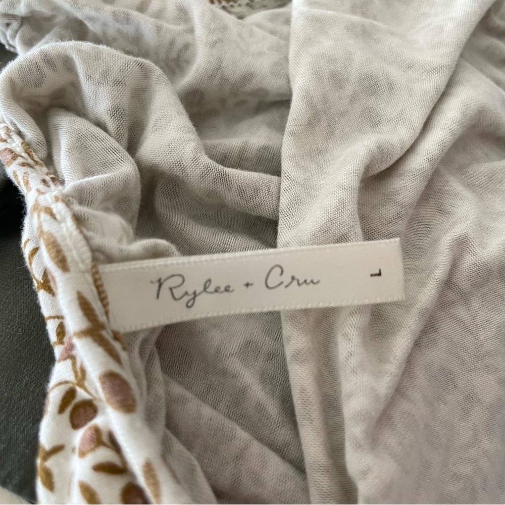 Rylee + Cru Cream Floral Mini Dress - Picture 7 of 7